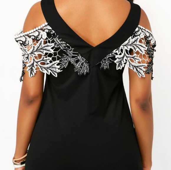 One Left! Lacey V-neck Cold Shoulder Top - Picture 2 of 4